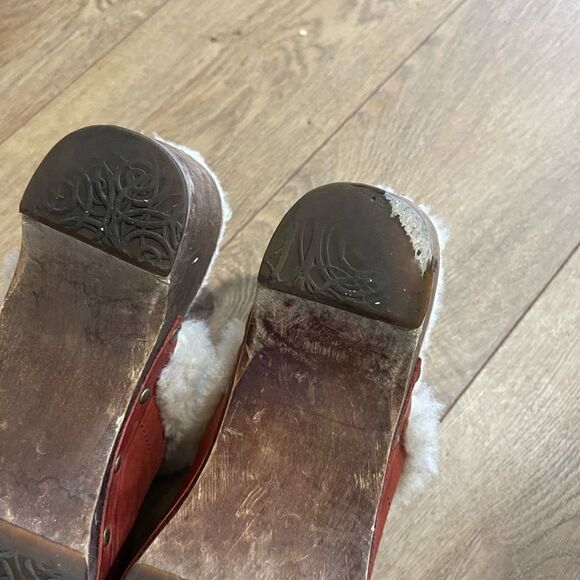 Ugg Sheepskin Women's Clogs  - Picture 3 of 10